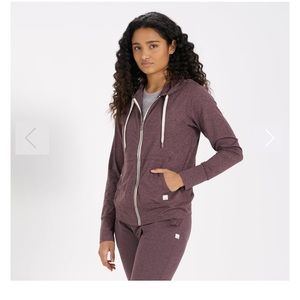 Vuori Hallo Performance Hoodie